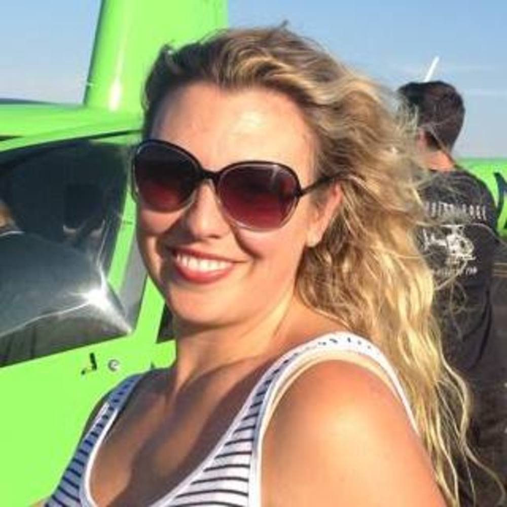 Meet your Posher, Stephanie